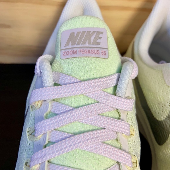New Nike Air Zoom Pegasus 35 Running Light Volt - Picture 6 of 8